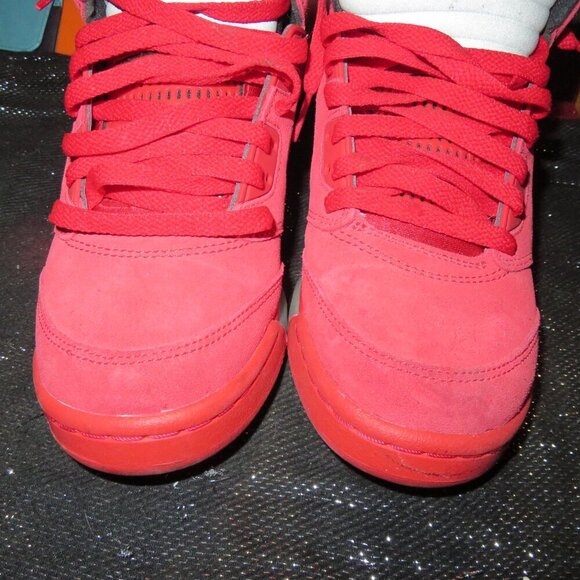 Jordan Retro 5 University Red Suede & Leather sneakers 6.5 Yr 440888-602 - Picture 2 of 9